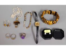 A 9ct gold shank ring a/f, a silver & tiger eye necklace, other tiger eye jewellery & other items £2