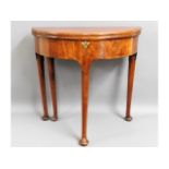 A George II mahogany tea table with folding top, 29.5in diameter x 28.75in high £100-150