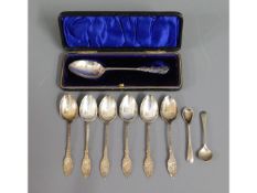 A cased Birmingham silver 1900 christening spoon b