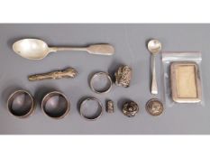 A quantity of mixed silver items a/f 99.9g, twinne