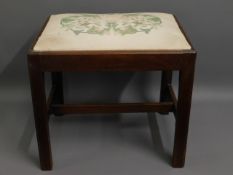 An early/mid 20thC. piano stool, 17.75in high £5-10