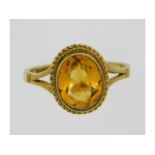 A 9ct gold ring set with citrine, 2.8g, size N