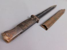 A German WW2 bayonet, scabbard a/f, 15in long