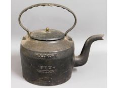 A cast iron 1930's Holcroft 16 pint kettle, 14.5in