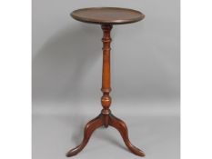 A Victorian mahogany wine table, 24in high