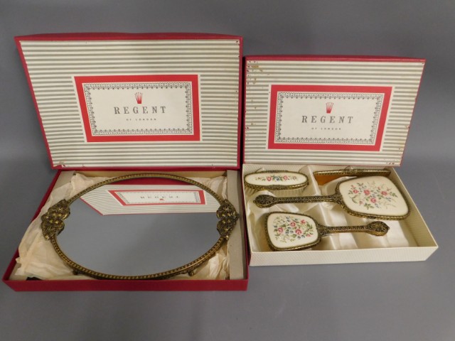 Two boxed Regent Of London vintage dressing table