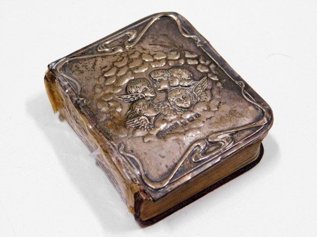 An antique miniature bible with silver cover a/f £