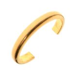 22ct gold wedding band (cut), 6.1g approx Condition: Cut as per images, sold as seen. **General
