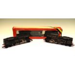 Hornby 00 gauge railway train set locomotive and tender R078 King, together with two British Railway