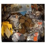 Coins - Collection of world coinage to include; Channel Islands, India, Mexico, etc Condition: Would