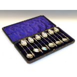 Cased set of twelve silver Hanoverian Rat Tail pattern Apostle spoons, 170g approx, each measuring