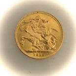 Gold Coins - George V sovereign, 1914 Condition: Some rubbing to the surface, please see