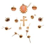Assorted 9ct gold, yellow metal and unmarked jewellery to include; cameo pendant, cross pendant, ear