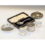 Quantity of silver items to include; cased George V silver medicine spoon, Birmingham 1926,