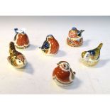 Six Royal Crown Derby bird paperweights, with boxes Condition: No obvious faults or restoration **