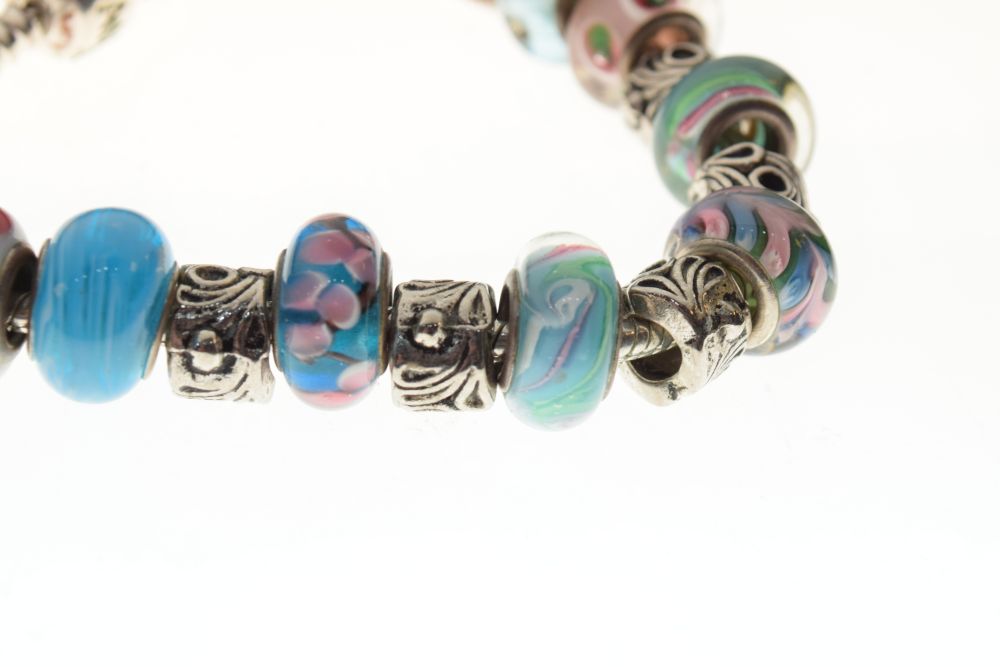 Pandora - flexible bracelet set with fifteen assorted glass and metal charms Condition: Only the - Image 3 of 7