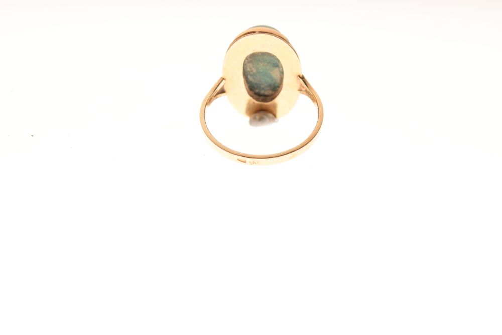 Yellow metal and malachite dress ring with ovoid cabochon, shank stamped 14k, size N, 3.7g gross - Image 5 of 6