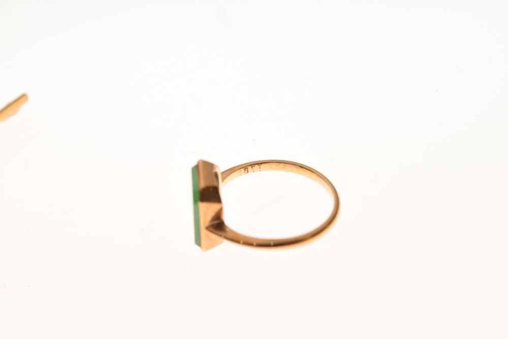 Yellow metal dress ring set canted oblong jade panel with vacant seal matrix, size I½, together with - Image 3 of 6