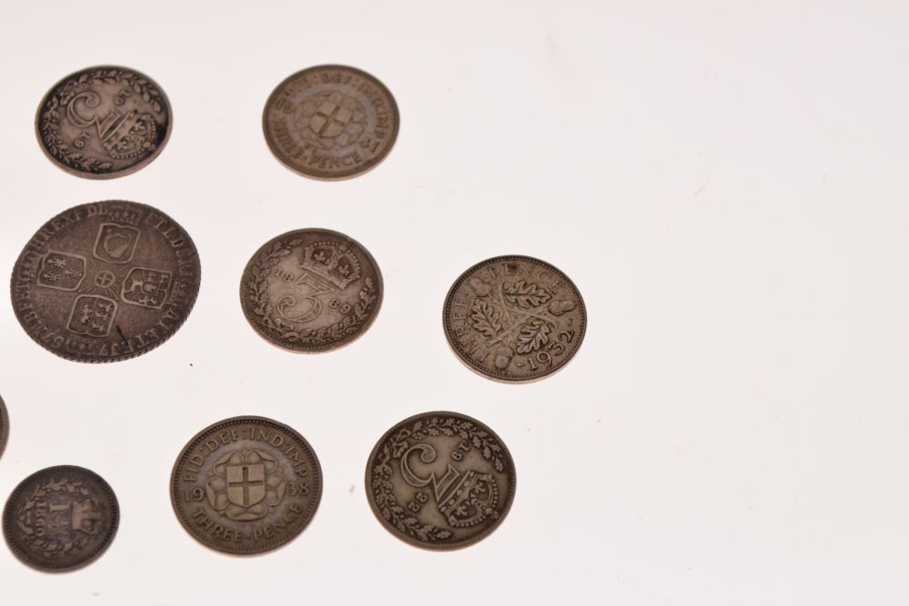 Small collection of GB coinage to include; Queen Anne shilling 1709, George II sixpence 1757 and a - Image 5 of 9