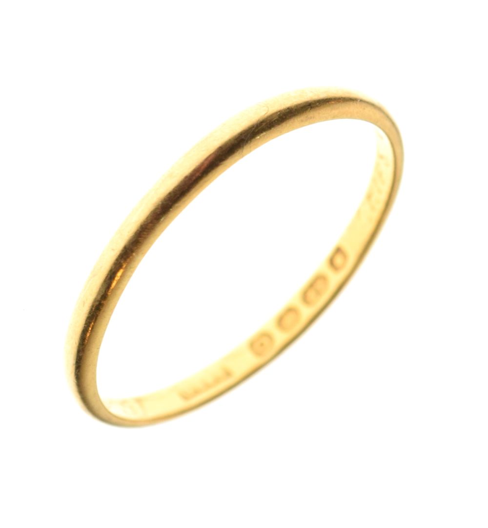 22ct gold wedding band, size Q, 2.1g approx Condition: Has been bent out of shape - ** Due to