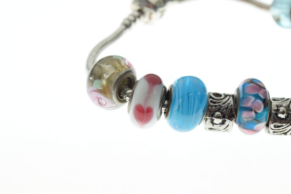 Pandora - flexible bracelet set with fifteen assorted glass and metal charms Condition: Only the - Image 2 of 7