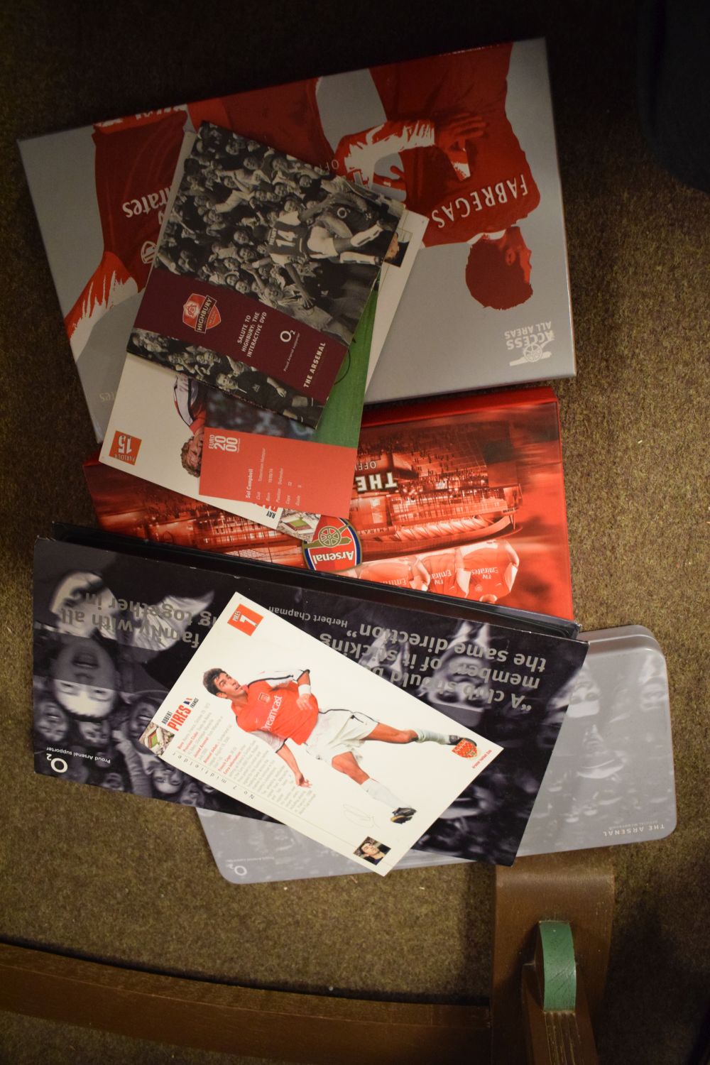 Sporting Memorabilia - Collection of Bristol City Football Club signed replica kits, together with - Image 4 of 9