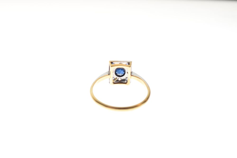 Yellow metal, diamond and sapphire dress ring, the rectangular panel inset with five sapphires and - Image 3 of 5