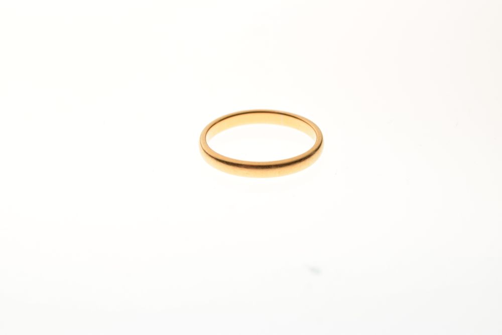 22ct gold wedding band, size J½, 2.4g approx Condition: Very slightly out of circular - ** Due to - Image 2 of 3