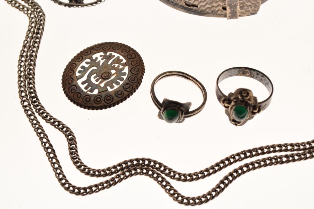 Assorted silver, white metal and other jewellery to include adjustable bangle, Egyptian-style bar - Image 5 of 6