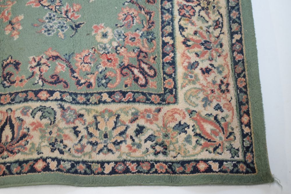 Machine made wool rug, 170cm x 230cm Condition: Would benefit from a clean, otherwise appears - Image 6 of 7