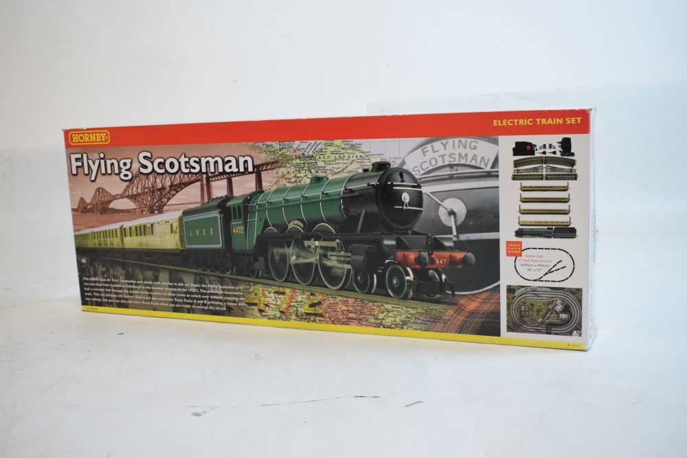 Hornby 00 gauge 'Flying Scotsman' electric train set, boxed (contents unchecked) Condition: Wear and - Image 3 of 8