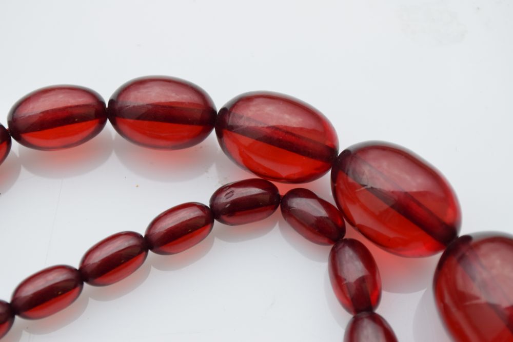 Graduated row of amber beads, 62g gross approx Condition: **Due to current lockdown conditions, - Image 11 of 12