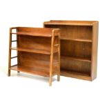 Mid 20th Century three-shelf open bookcase, 88cm wide, together with a second bookcase (2)