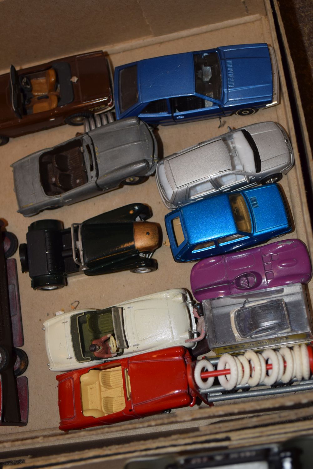 Quantity of mainly diecast model vehicles to include Polispil Dinky, Burago etc Condition: Some - Image 7 of 9