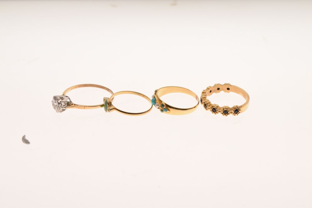 Four various 9ct gold and yellow metal dress rings (two marked 9ct), 8.6g gross approx (4) - Image 3 of 6