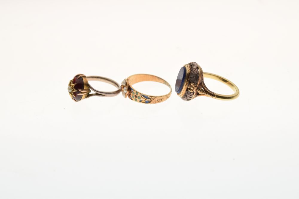 Three various unmarked dress rings comprising signet ring set lapis lazuli-coloured oval hardstone - Image 2 of 5