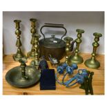 Quantity of brassware, etc to include brass candlesticks, copper kettle, Art Deco silver plated