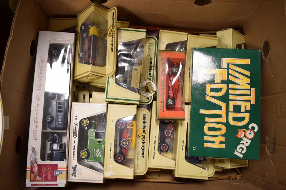 Quantity of boxed models of Yesteryear, Corgi etc, diecast model vehicles, boxed Condition: **Due to - Image 2 of 3
