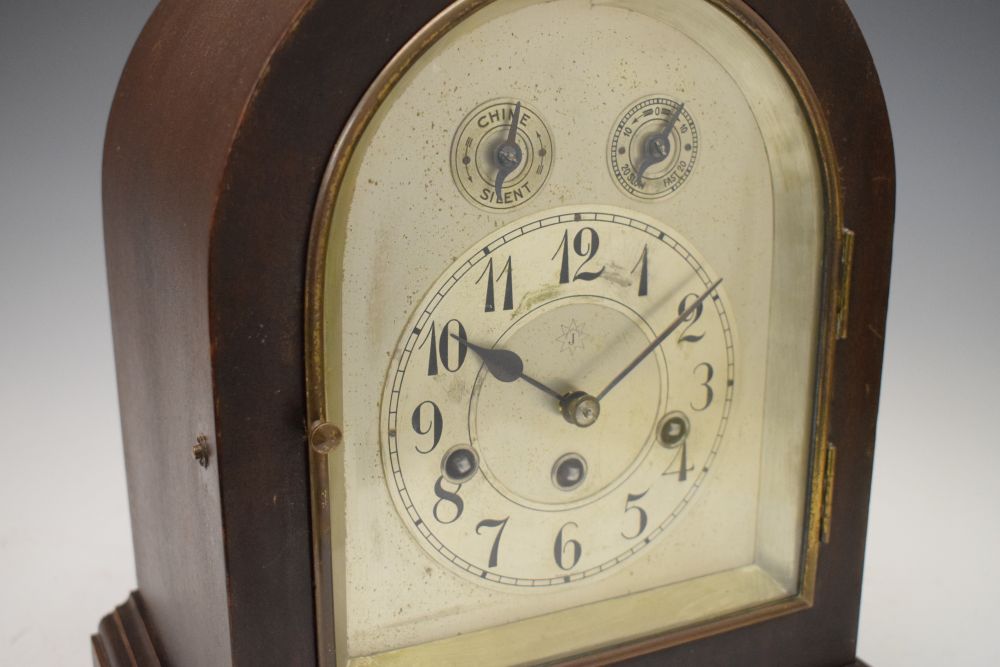 Junghans - Early 20th Century mahogany cased chiming mantel clock, together with a brass cased - Image 12 of 15