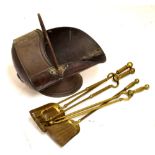 Brass coal scuttle, together with two brass shovels, tongs and poker (5) Condition: Scuttle with