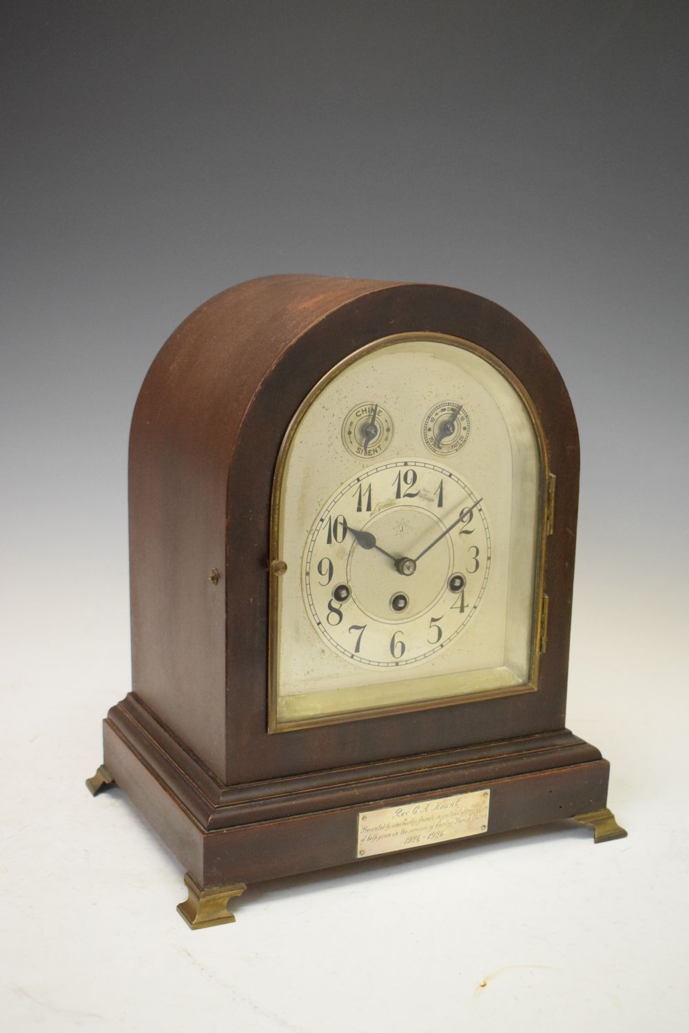 Junghans - Early 20th Century mahogany cased chiming mantel clock, together with a brass cased - Image 10 of 15