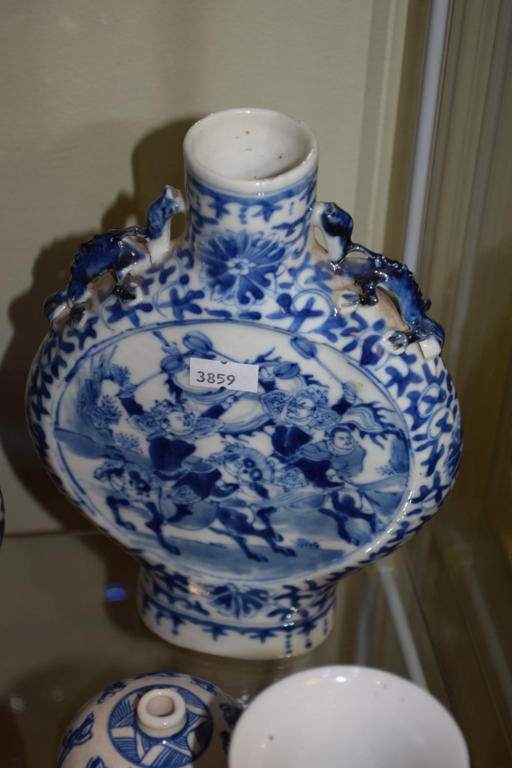 Group of 19th/early 20th Century Chinese blue and white ceramics, to include porcelain Meiping - Image 7 of 13