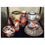 Quantity of 20th Century Chinese and Japanese ceramics, 25cm high and smaller Condition: Large