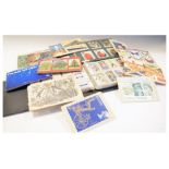 Quantity of cigarette and trade card albums, to include; Brooke Bond Tea, Wills etc Condition: