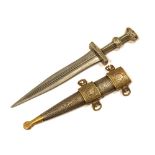 Highly decorative dagger in the ancient Roman style, double-edged blade 25cm with white metal hilt