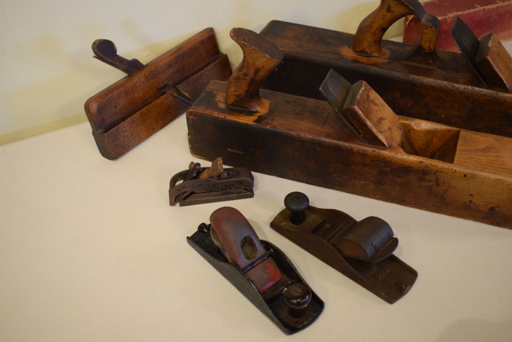 Collection of wood working planes Condition: Scratches, discolouration and losses commensurate - Image 2 of 5