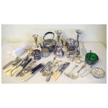 Quantity of plated wares, to include trumpet vases, tea wares, cutlery, napkins etc Condition: