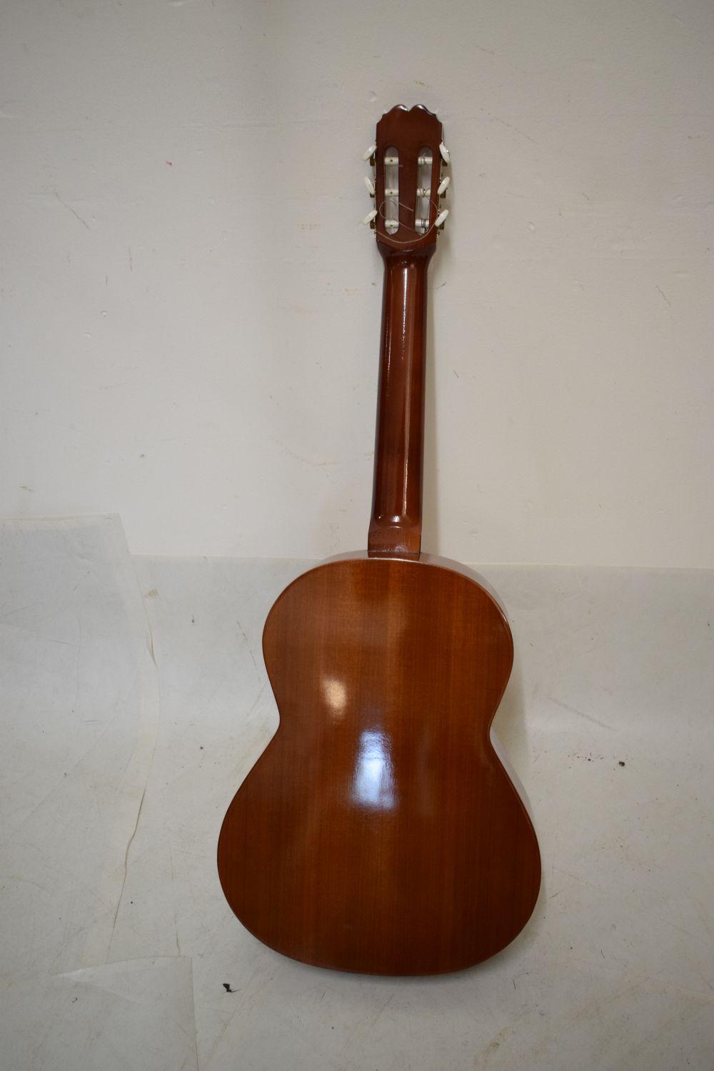 Balmeira acoustic guitar in soft case Condition: Some very minor losses to the finish on the edges - Image 6 of 7