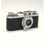 Ernst Wetzlar Leica II Rangefinder camera, No 327104