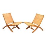 Modern Design - Pair of folding chairs